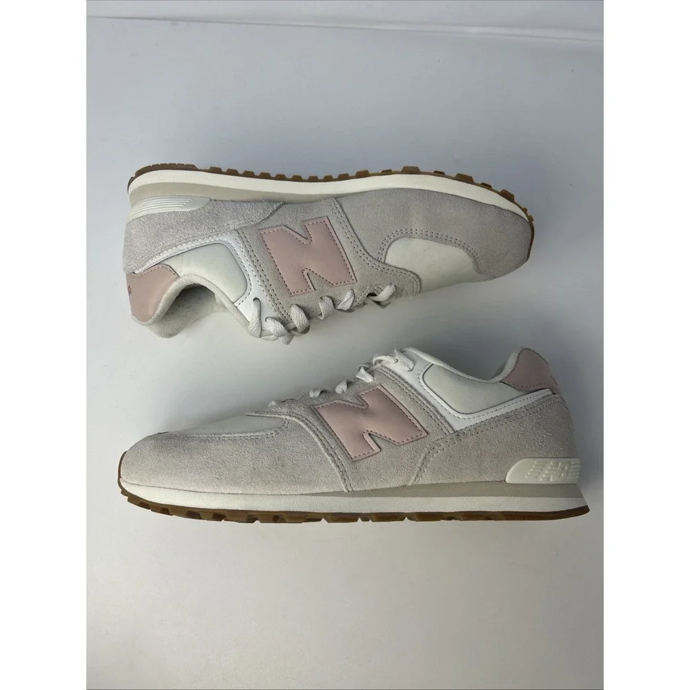 New Balance Womens 574 Lifestyle Sneakers Size 7 Beige Pink Suede Shoes Trainers
